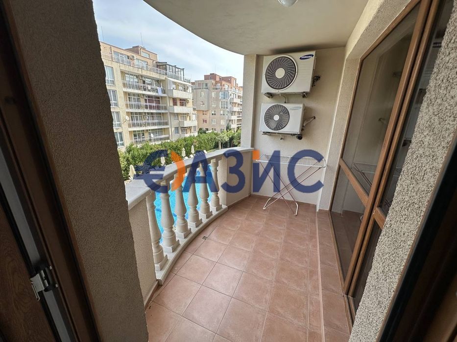 Продава се Двустаен апартамент в к.к. Слънчев бряг - 60 кв.м за 1584 €/кв.м - Снимка #6