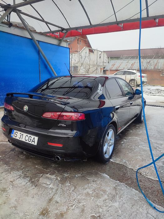 Vând urgent alfa Romeo 159 automata