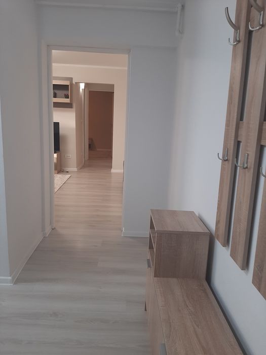 Proprietar,vand apartament modern,zona foarte linistita,2 camere Micalaca str. Vaslui