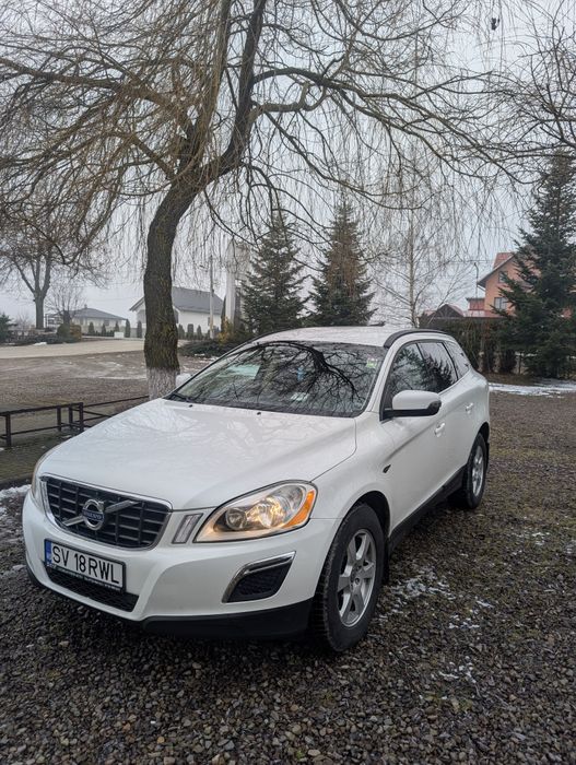 Volvo XC60 D5 manual (12.2010)