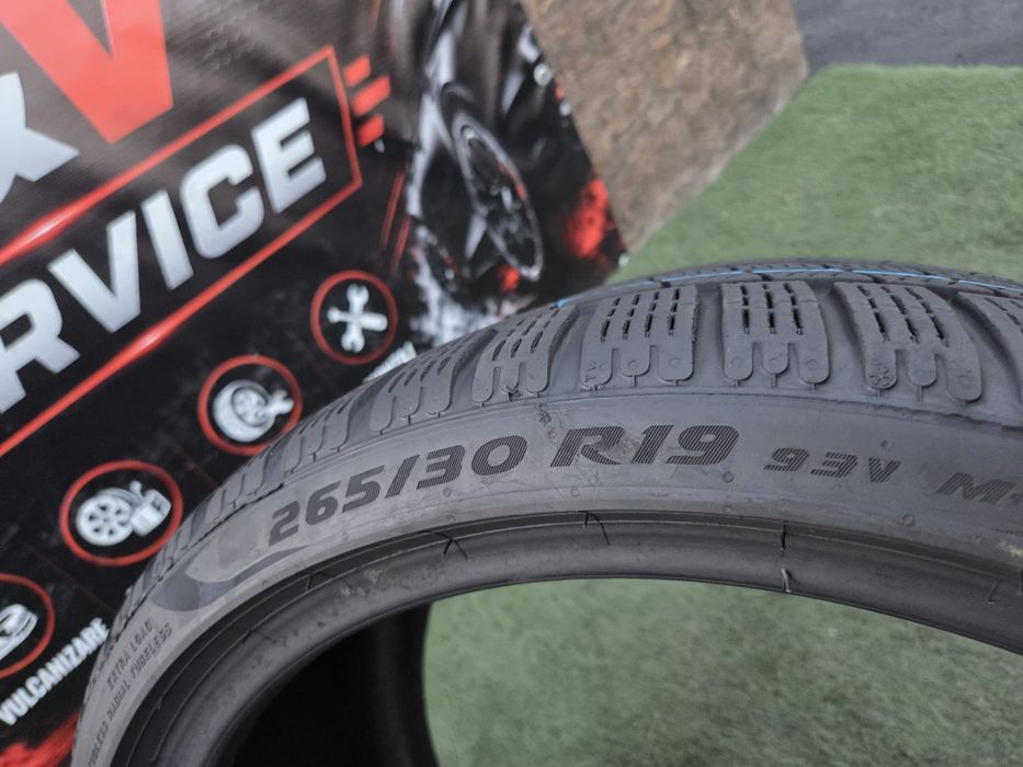 265 30 19  Pirelli