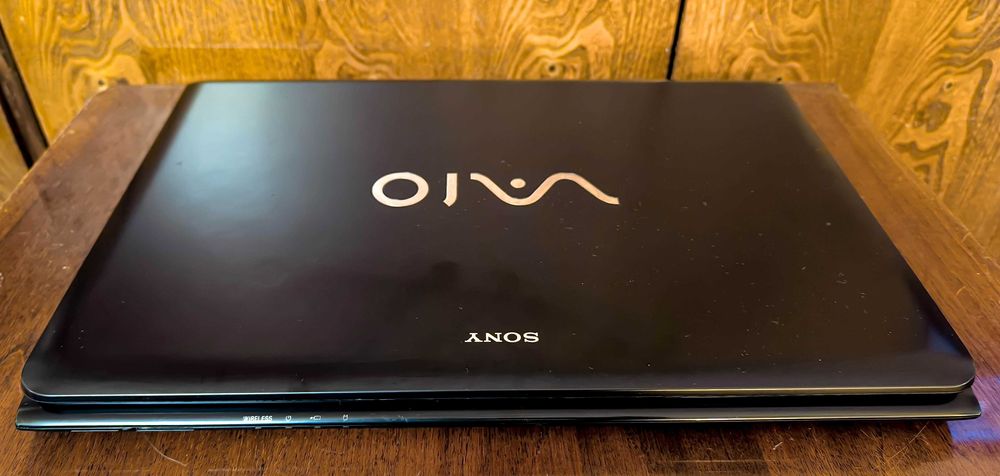 Лаптоп Сони 17 инча