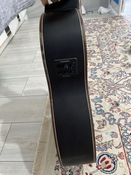 Продается гитара в отличном состоянии