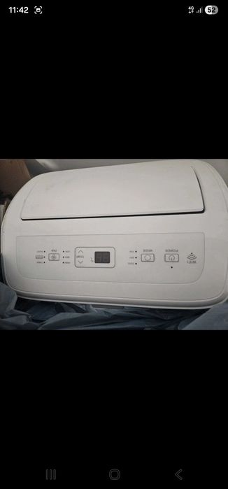 Vând aer condiționat portabil Hisense APH12QC