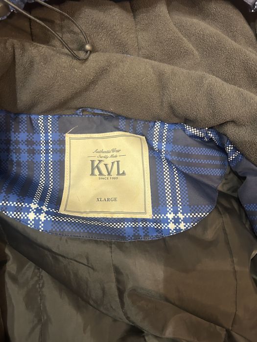 Vand geaca  de iarna KVL marime XL in conditie foarte buna