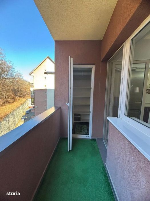 Apartament cu 3 camere de vanzare in Manastur Edgar Quinet