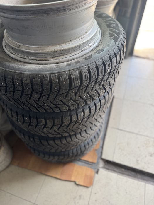 Шины зимние шипованные