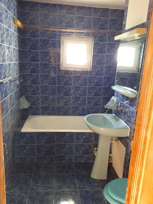 Inchriere ap 2 camere decomandate str Amaradia