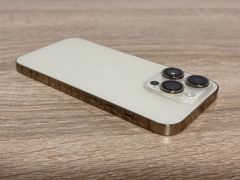 Iphone 14 Pro / Gold / 256 Gb / 100% Baterie