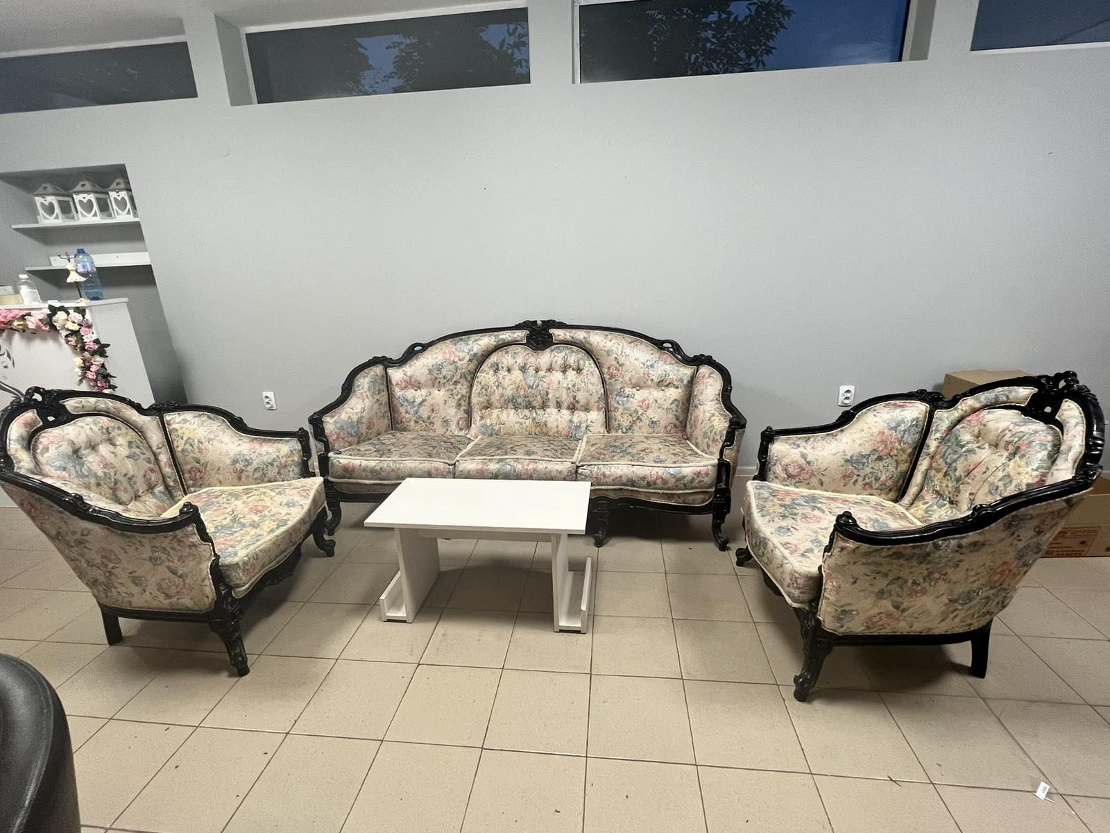 Диван + 2 кресла барок гр. Пазарджик Промишлена зона • OLX.bg