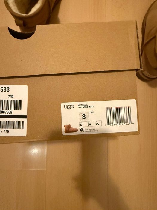 Дамски боти UGG размер 39