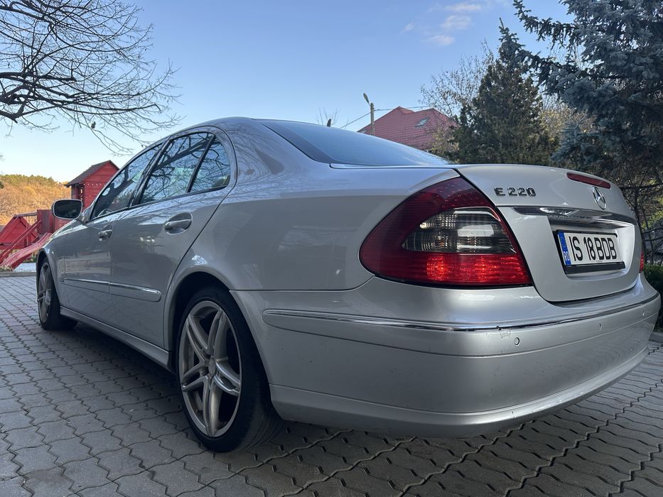 Mercedes E220 Avangarde Automat/Diesel/An 2009/Facelift 170 cp/