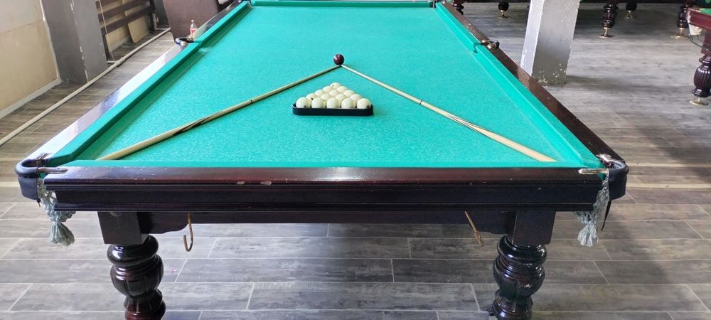 Бильярдный столлар сотилади графит 12 футов  9000$дан галишамиз