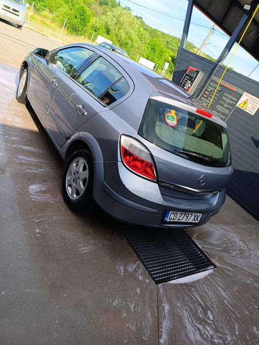Опел Астра 1.7 CDTI
