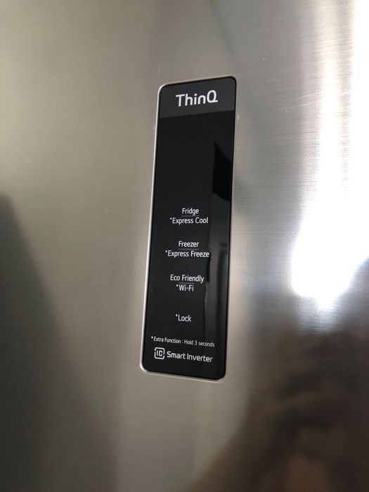 Холодильник LG NoFrost ThinkQ