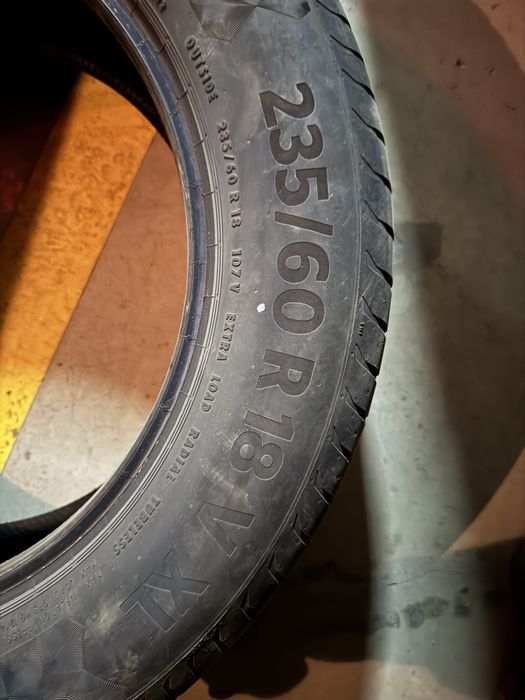 Шины 235/60/18 Contineltal