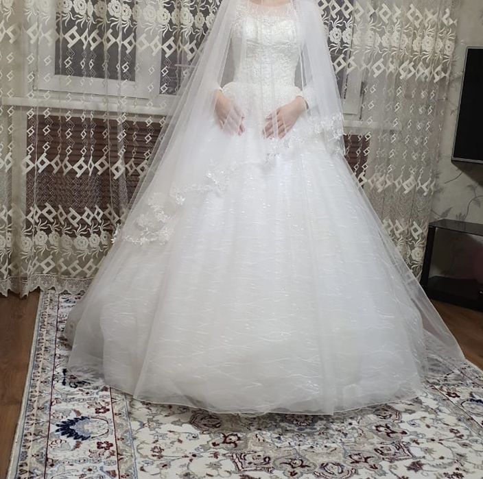 Продам свадебное платье