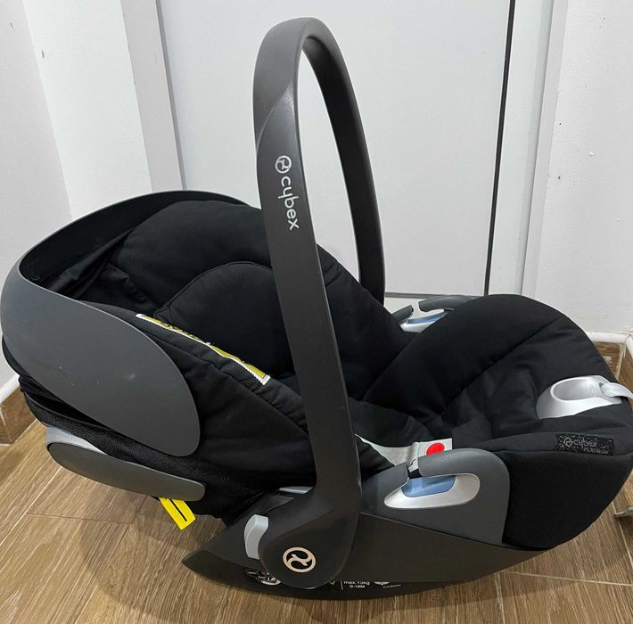 Cybex Cloud Z i-Size Platinum (45-87см) – Като ново, цвят Black