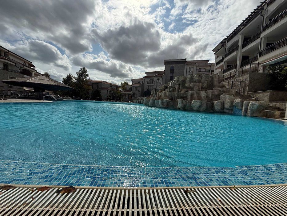 Двустаен апартамент в к-с ”Vineyards Resort”, разсрочено плащане