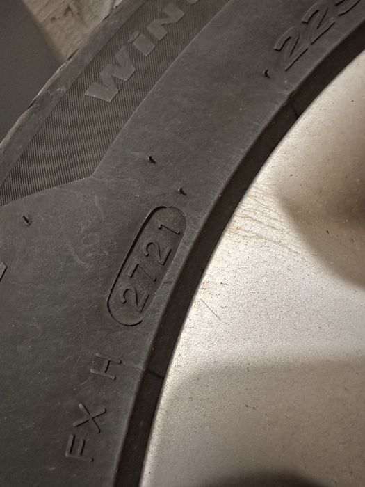 Set jante BMW cu anvelope iarna