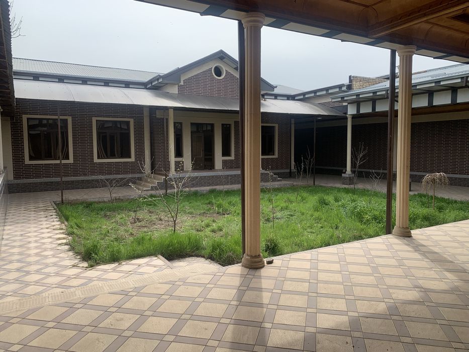 Тошкент тумани келесда янги курилган Евро ремонт учаска сотилади