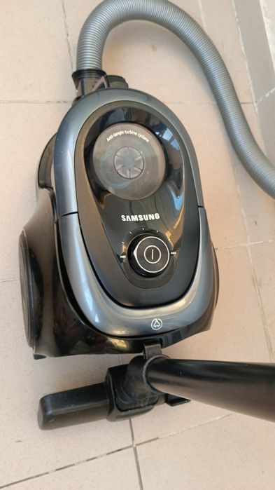 Пылесос Samsung 1800w