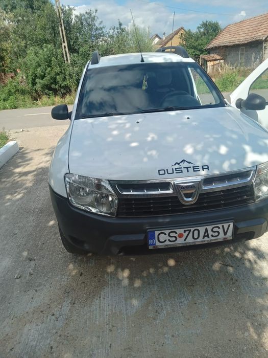 Autoturisme Dacia Duster an fabricație 2012