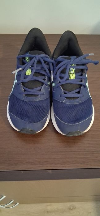 Маратонки Asics 33 номер