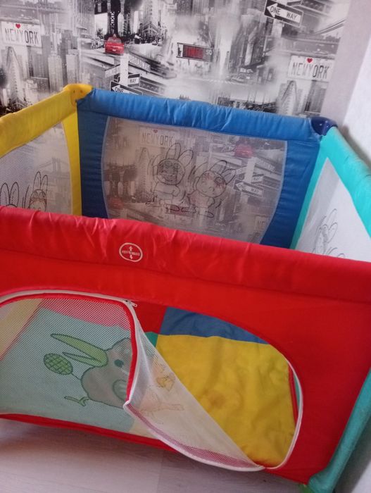 Манеж детский продам