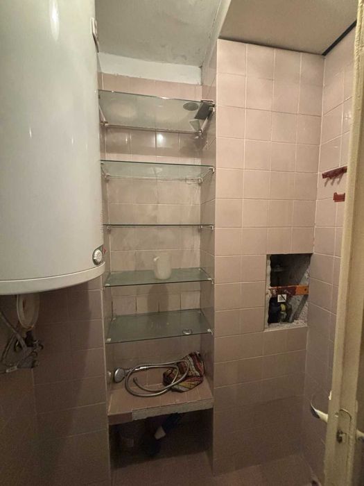 Дава се под наем Двустаен апартамент в Бургас, Център - 76 кв.м за 325 € - Снимка #6