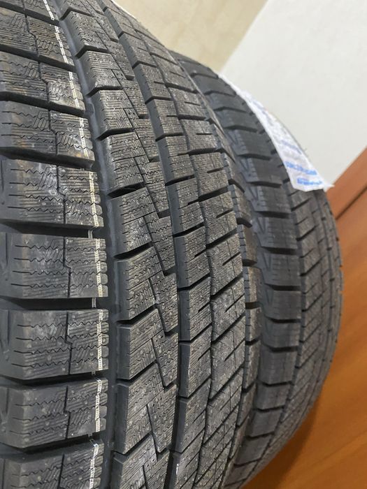 Шина 225 55 R18.