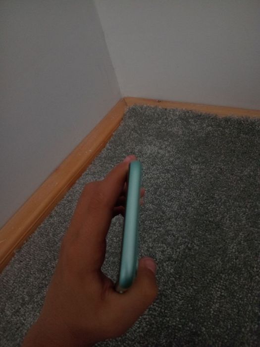 Iphone 11 sotuvda suvtekin narx da