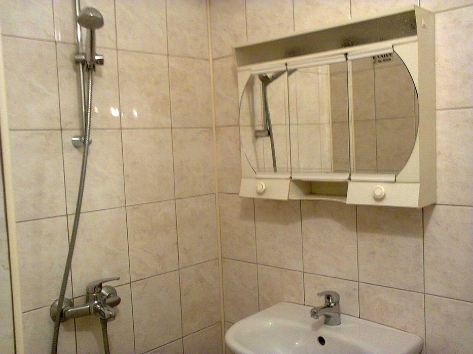 Дава се под наем Едностаен апартамент в Варна, Базар Левски - 28 кв.м за 278.97 € - Снимка #10