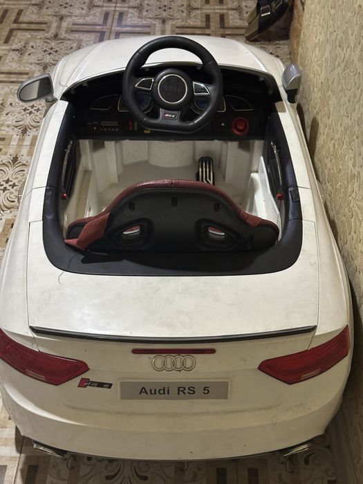 Электоавтомобиль детский