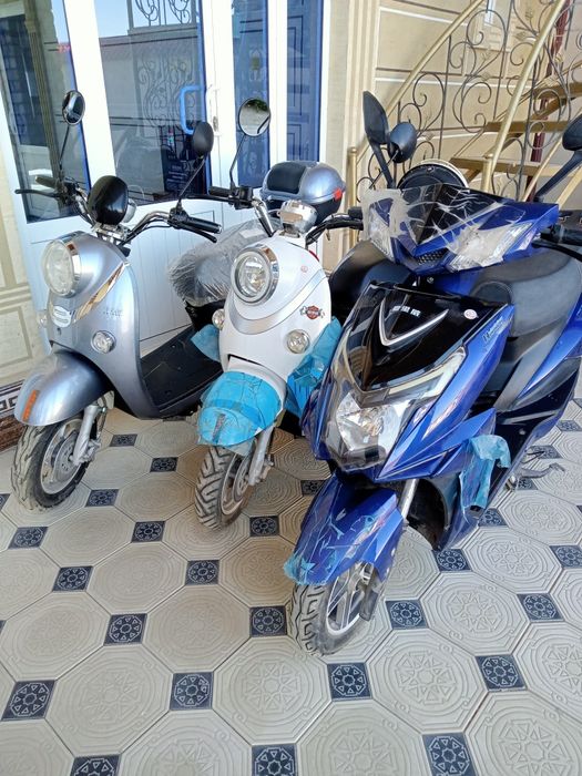 Skuter sotiladi elektroskuter