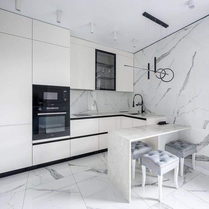 Кухни  на  заказ.