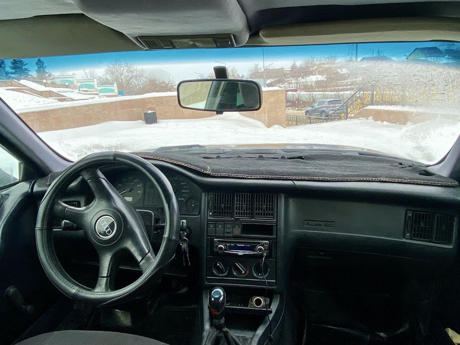 Продам АУДИ 80 Б4