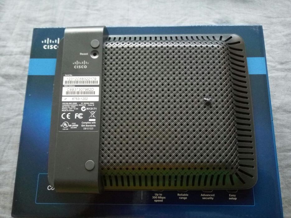 Router Wi-Fi Linksys E900