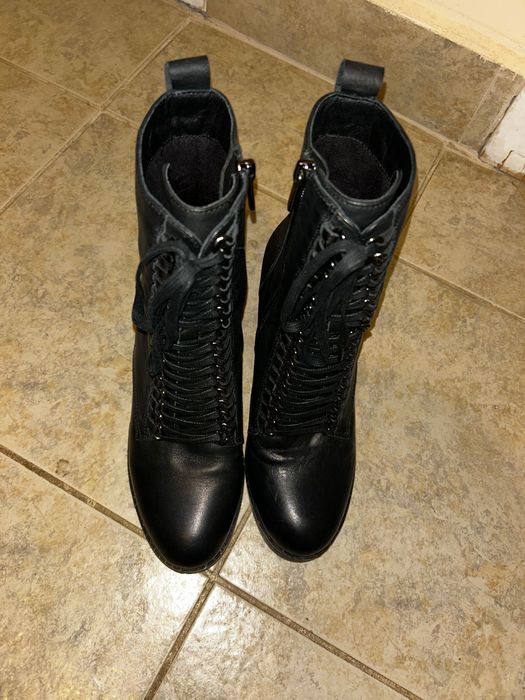 Боти естествена кожа