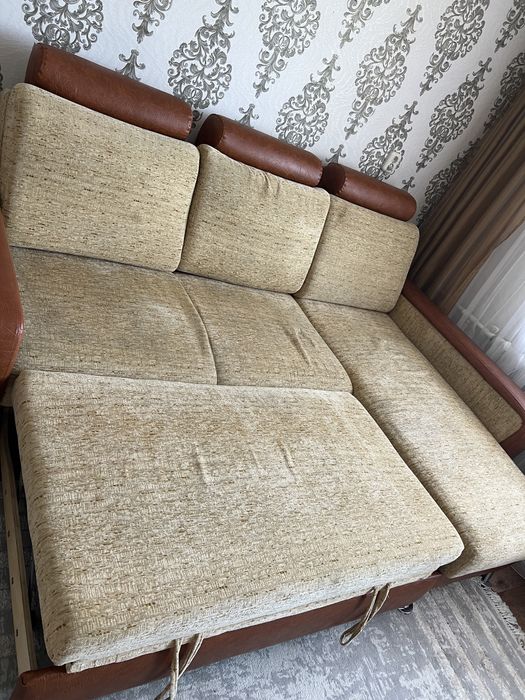 Диван угловой