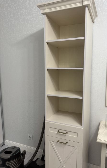 Книжный шкаф (пенал)