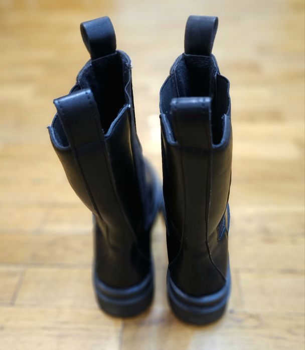 Женские ботинки 40 размер