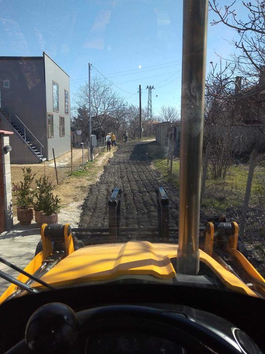 Услуги с комбиниран багер гр. Варна