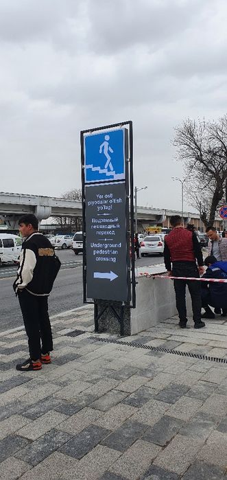 White_Hill_print   faoliyat 8 yil . Tashqi reklama xizmatlari