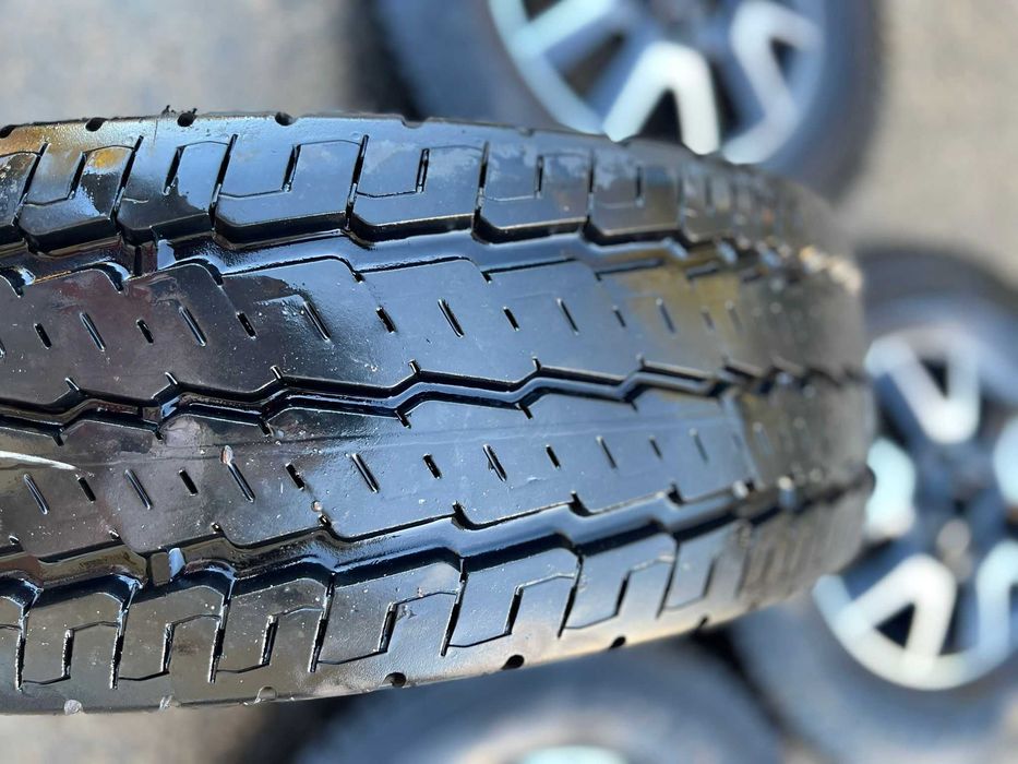 Летни гуми 225 75 16 Continental VancoCamper dot 2120 на 12хил км