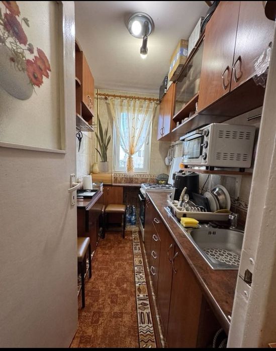 Vând apartament 2 camere în Vlaicu-Fortuna.