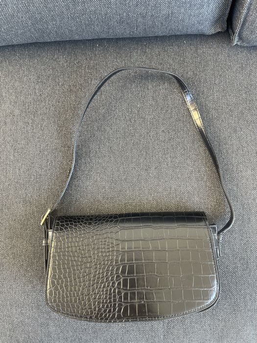 Дамски чанти по 5 лева