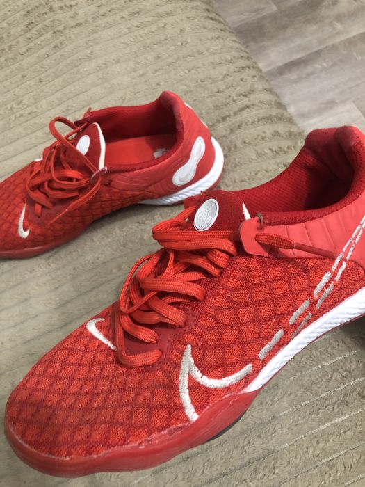 Футзалки без гарантий