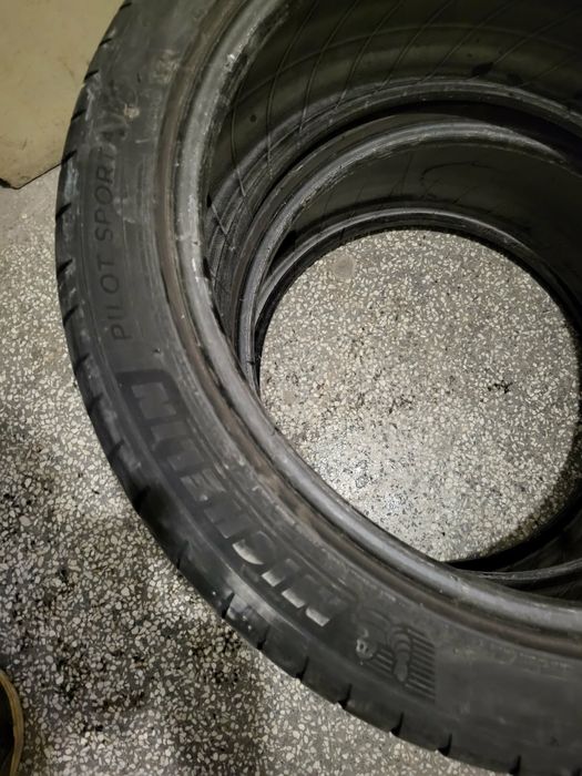 Летни гуми Michelin 245/40/18-2бр