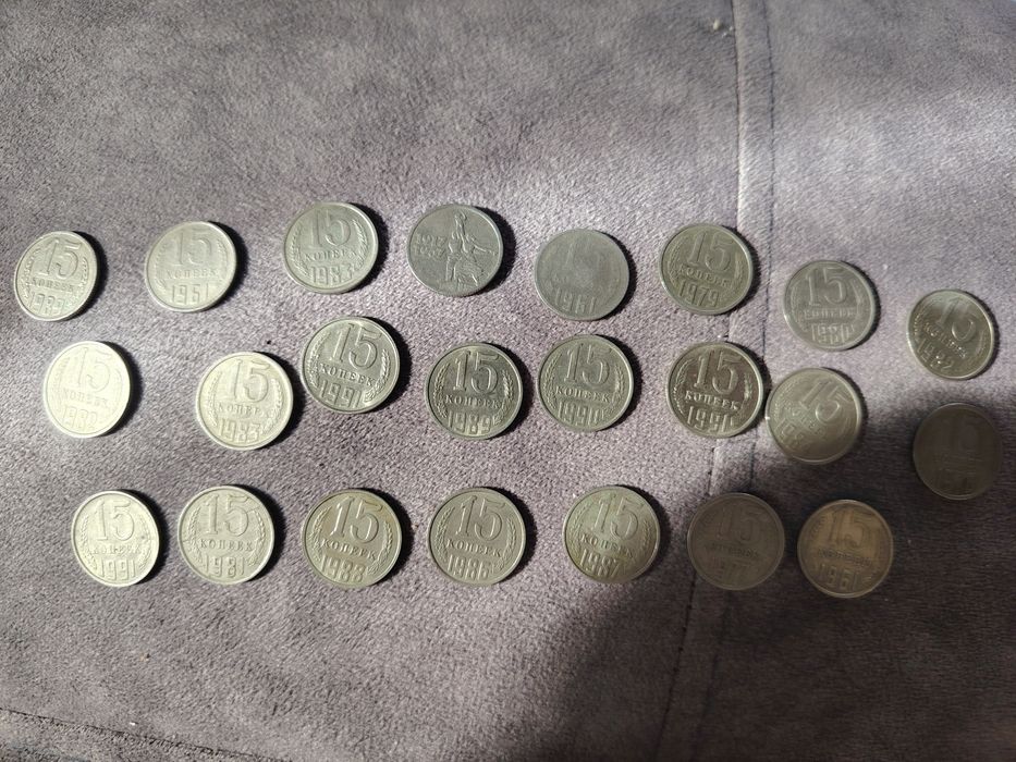 Продам разные монеты